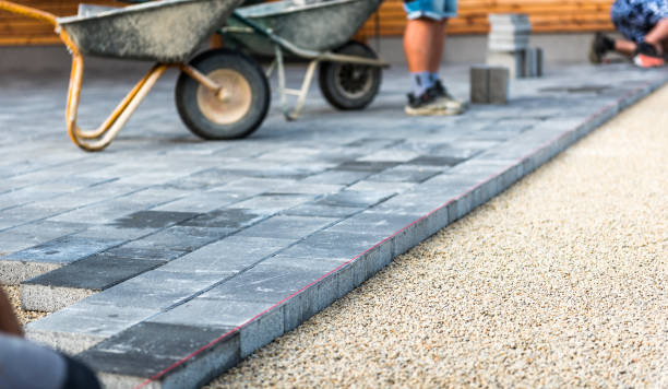 Best Custom Driveway Design and Paving in Robbins, IL