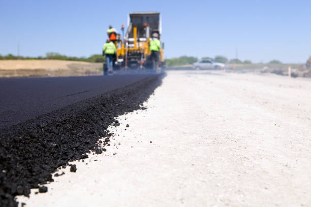 Best Asphalt Driveway Paving in Robbins, IL